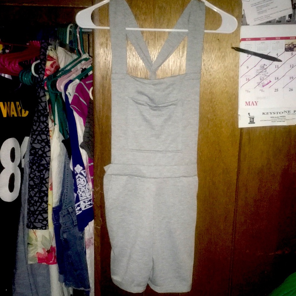 Soft cotton overall short shorts